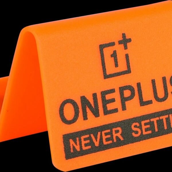 Plastic Mobile Stand